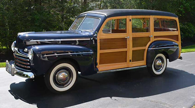 1946 Ford Super Deluxe Woody Wagon: SOLD $77,000